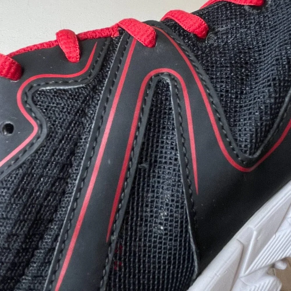 361 Degrees Black Red Breeze Sneakers Mens Size 12